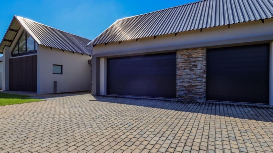 5 Bedroom Property for Sale in Leloko Lifestyle Estate North West